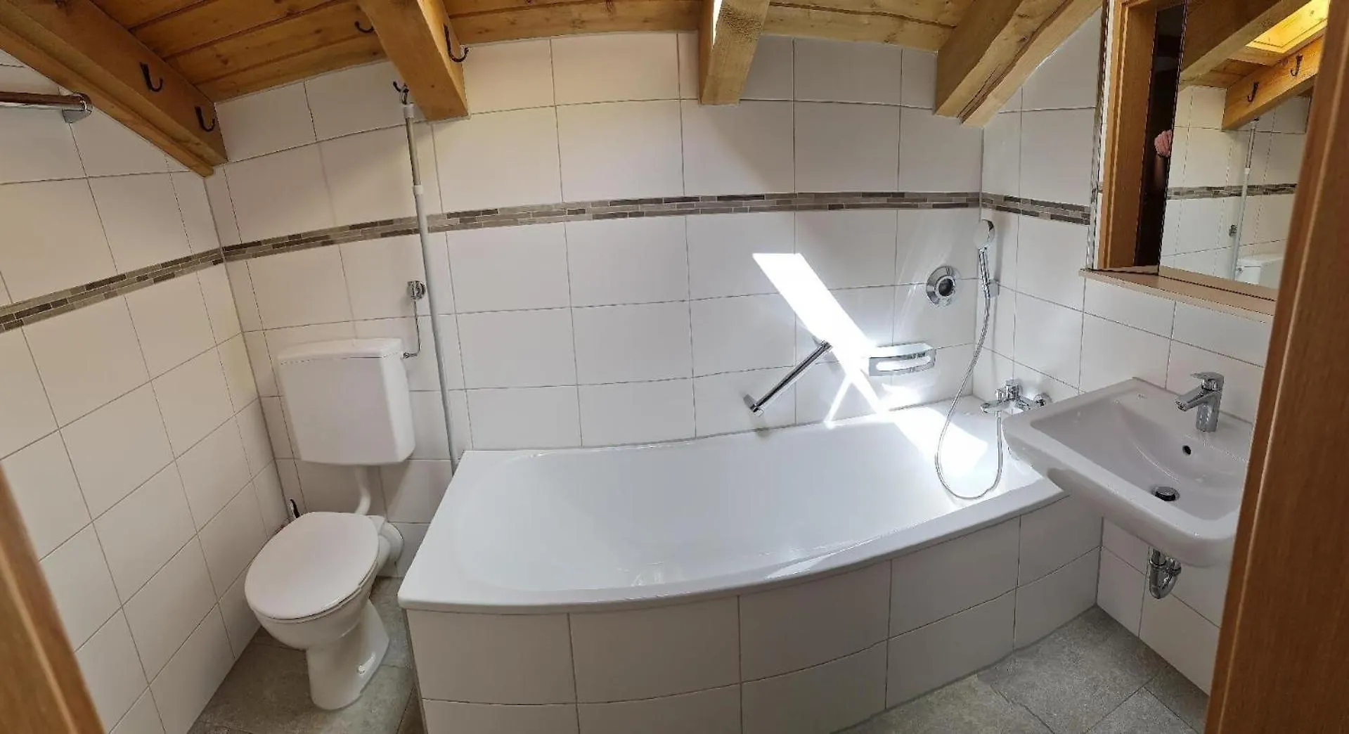 Apartment Wohnung Sonnenaufgang Mit 2 Balkonen Im Haus Bucheneck In Oberstdorf-Tiefenbach